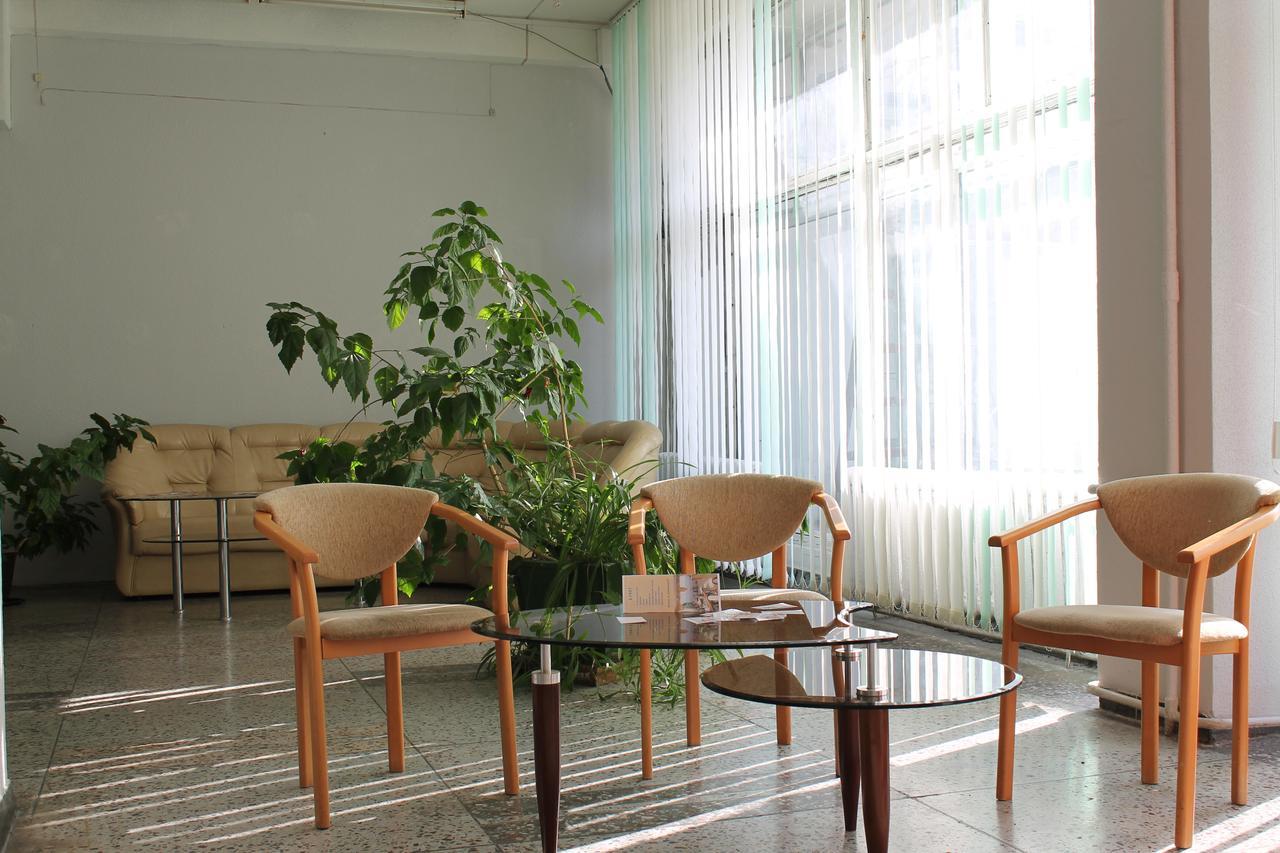 Hotel Belarus グロドノ エクステリア 写真