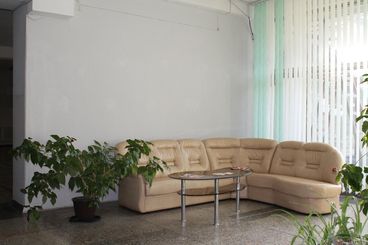 Hotel Belarus グロドノ エクステリア 写真