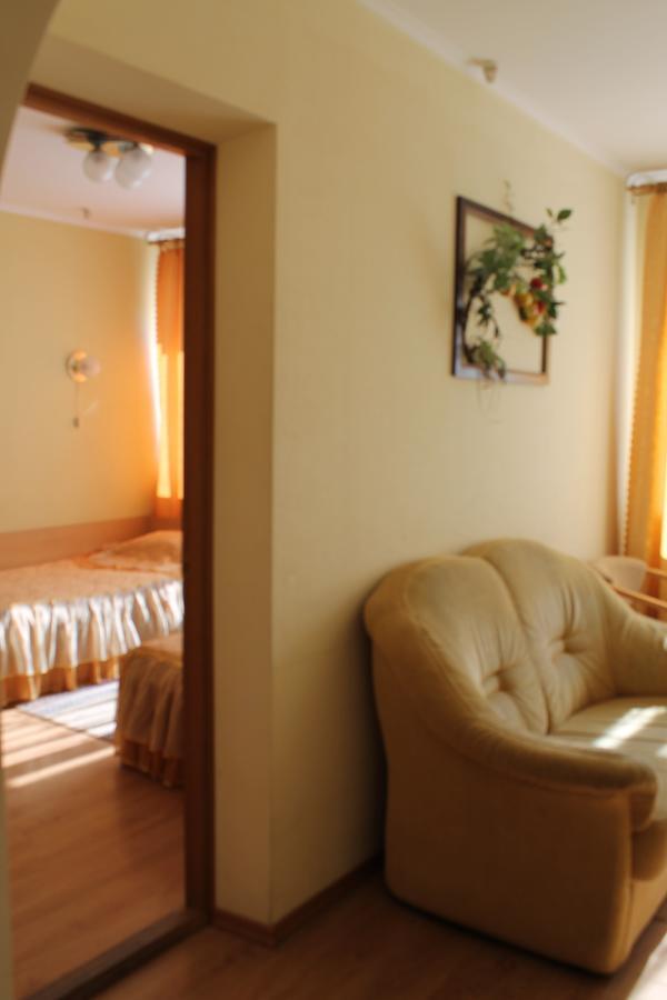 Hotel Belarus グロドノ エクステリア 写真