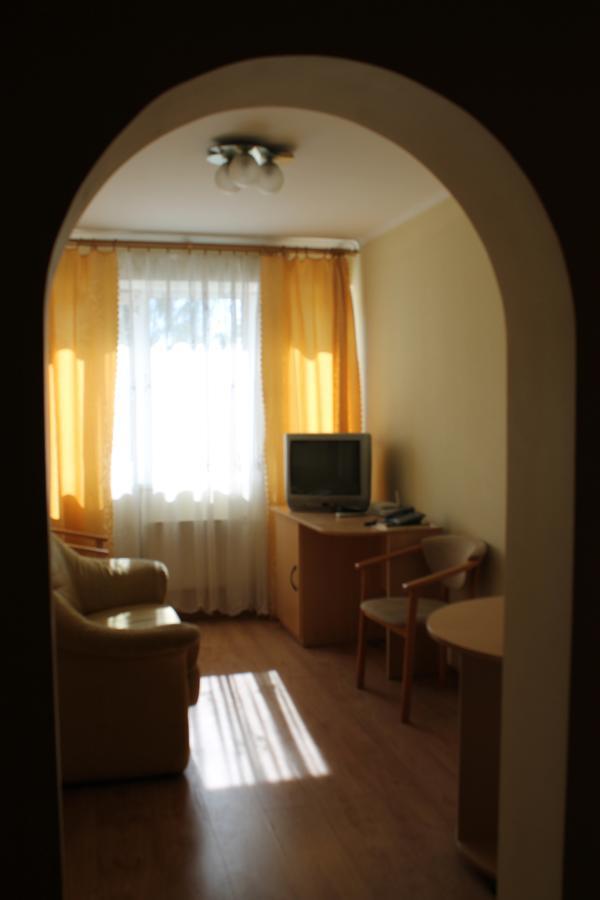 Hotel Belarus グロドノ エクステリア 写真