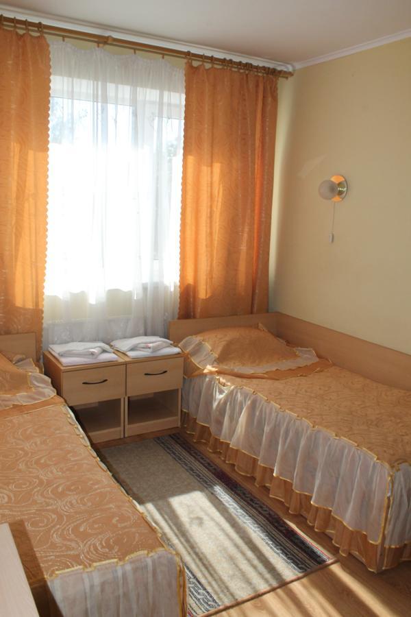 Hotel Belarus グロドノ エクステリア 写真
