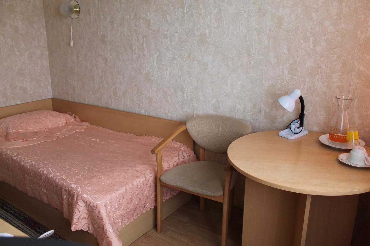 Hotel Belarus グロドノ エクステリア 写真