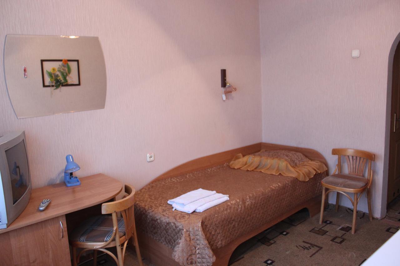 Hotel Belarus グロドノ エクステリア 写真